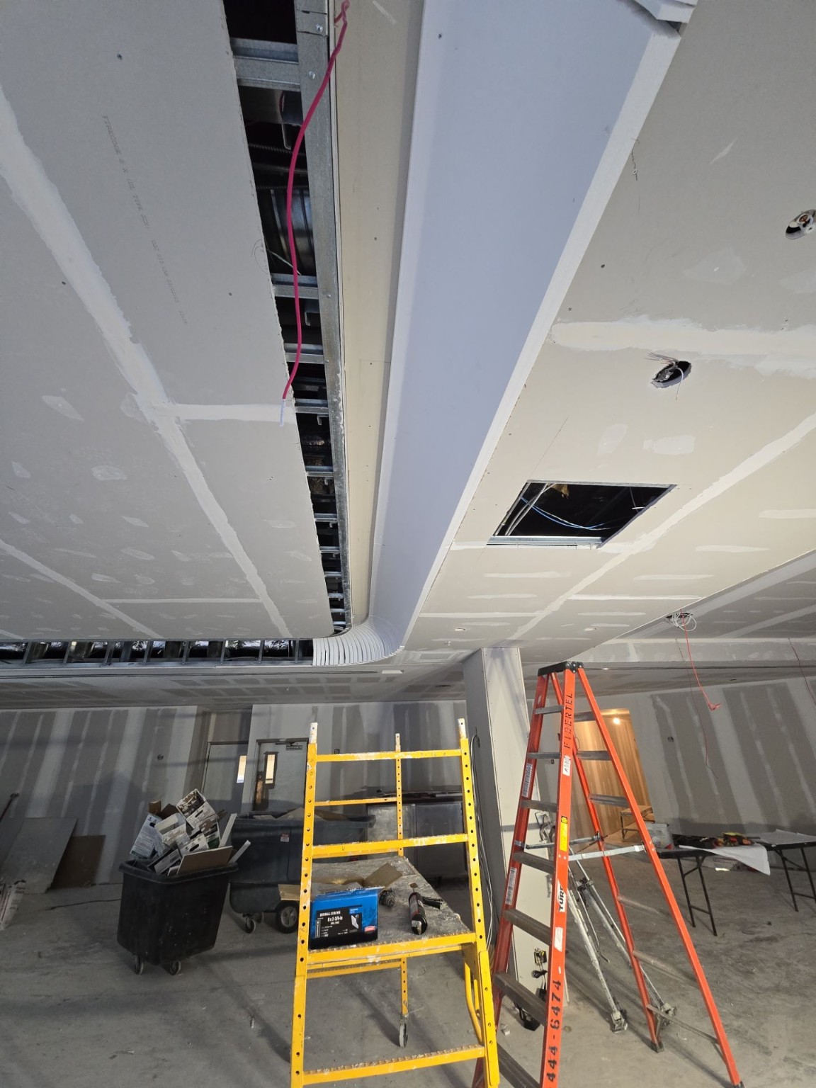 Curved architectural ceiling detail under construction